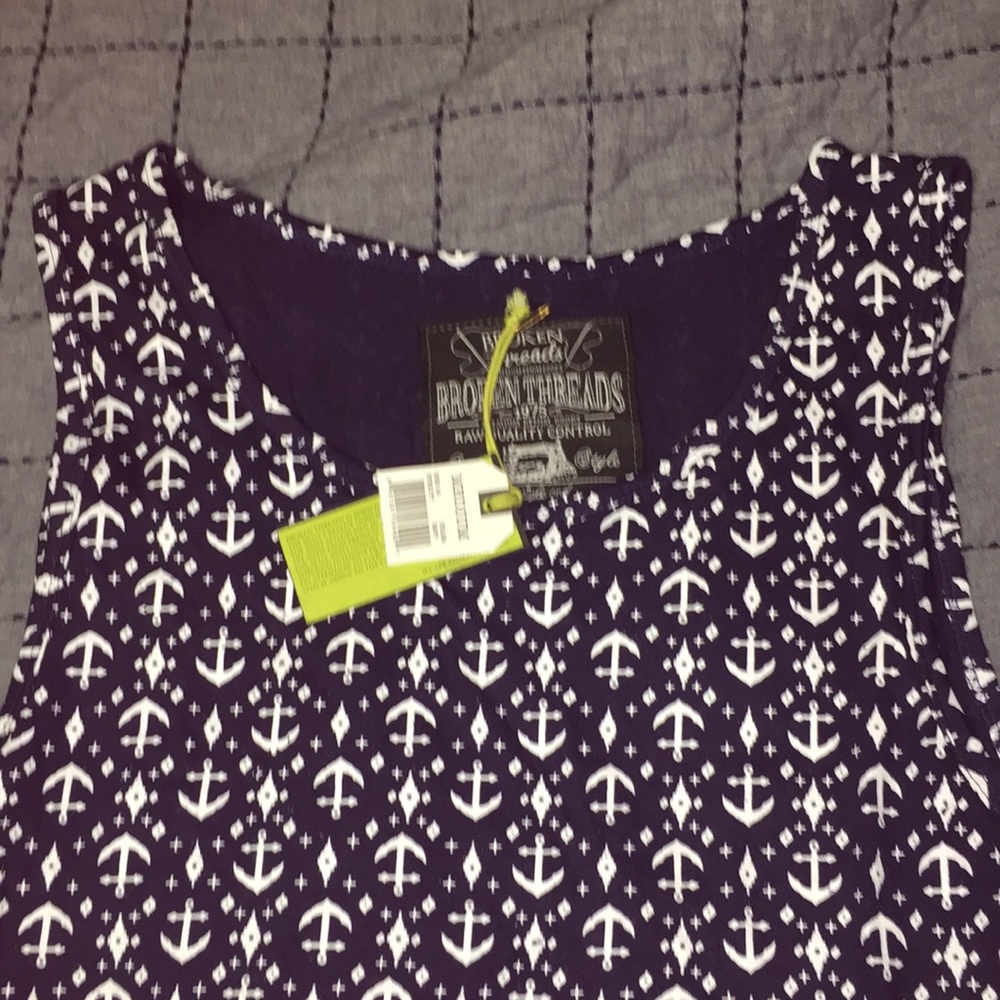 Broken Threads Tank Size Medium NWT - Picture 4 of 8